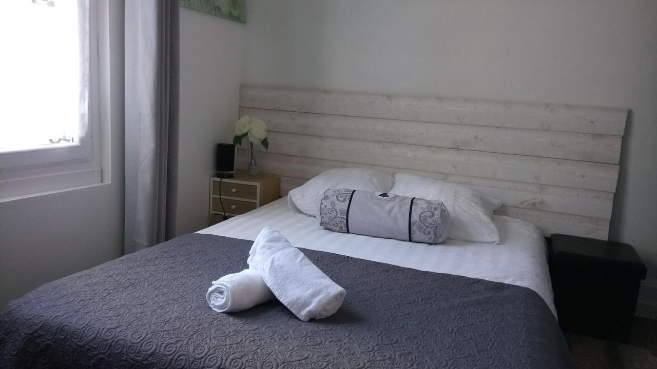 Bed and Breakfast Maison de Ville à Magny-en-Vexin Extérieur photo